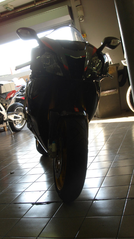 IMAGE(<a href="http://plasm.free.fr/various/motos/DSC01082.jpg" rel="nofollow">http://plasm.free.fr/various/motos/DSC01082.jpg</a>)