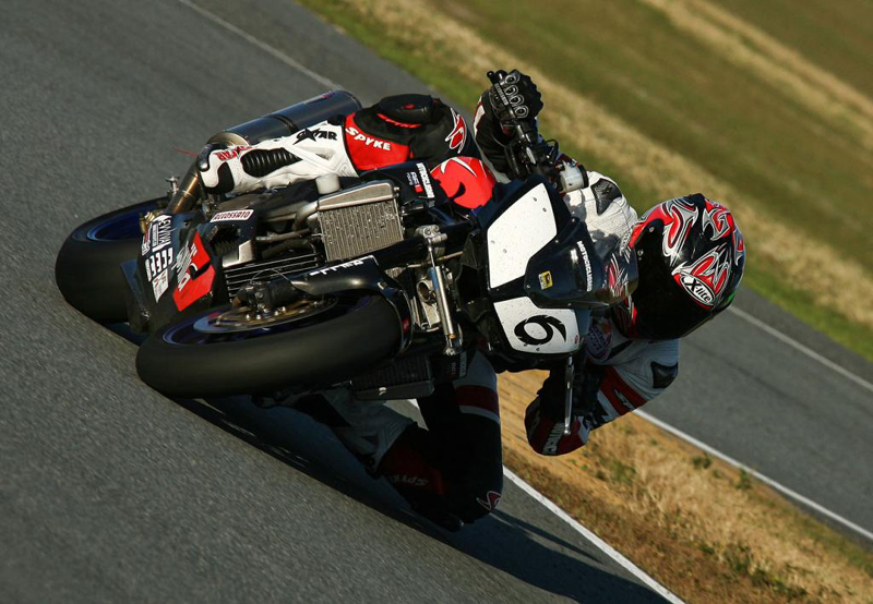 IMAGE(<a href="http://plasm.free.fr/various/motos/RRW1_31173055455.jpg" rel="nofollow">http://plasm.free.fr/various/motos/RRW1_31173055455.jpg</a>)